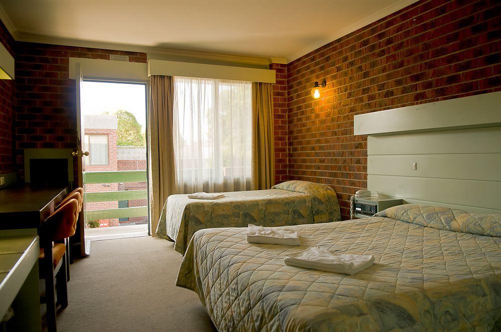 אוקלי Lamplighter Motel מראה חיצוני תמונה
