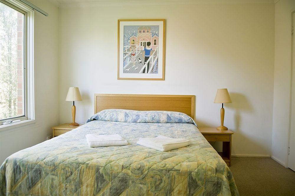 אוקלי Lamplighter Motel מראה חיצוני תמונה