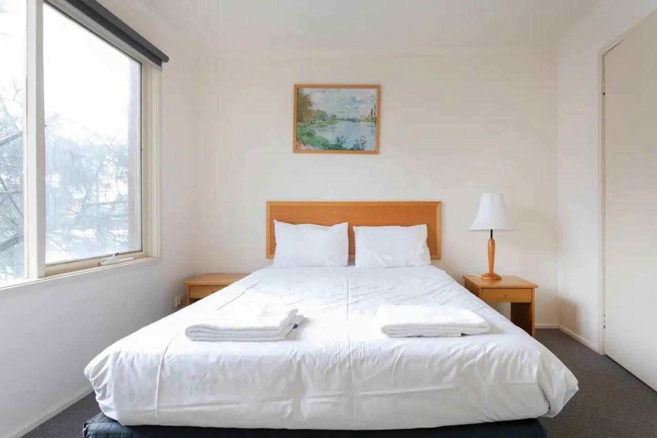 אוקלי Lamplighter Motel מראה חיצוני תמונה